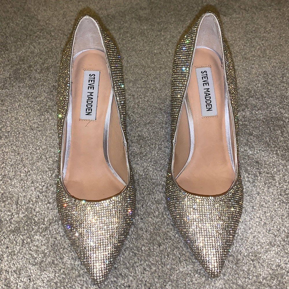Daisie Crystal Jeweled Pointed Toe Pumps